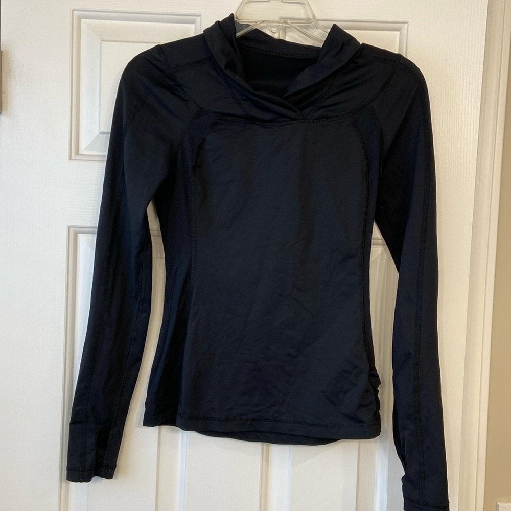 Lululemon Athletica Black Long Sleeve Tee